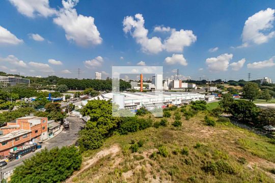 Vista de apartamento para alugar com 2 quartos, 35m² em Jaguaré, São Paulo