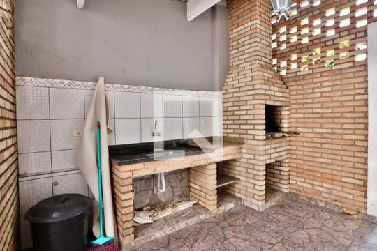 Área comum - Churrasqueira de casa à venda com 2 quartos, 270m² em Vila Bertioga, São Paulo