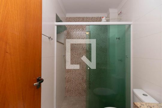 Banheiro de apartamento para alugar com 1 quarto, 40m² em Vila Maria, São Paulo