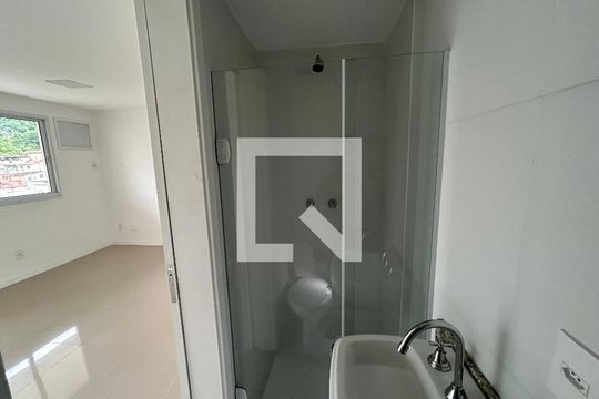 Banheiro Social de apartamento à venda com 2 quartos, 64m² em Méier, Rio de Janeiro