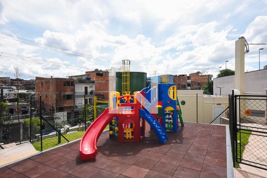 Playground de apartamento à venda com 2 quartos, 43m² em Vila Suzana, São Paulo