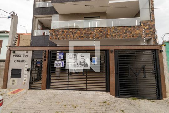 Fachada de casa de condomínio à venda com 2 quartos, 48m² em Cidade Centenário, São Paulo
