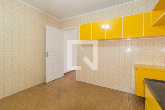 Cozinha de casa à venda com 3 quartos, 150m² em Jardim Analia Franco, São Paulo