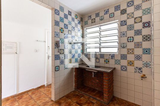 Cozinha de kitnet/studio para alugar com 1 quarto, 47m² em Campos Elíseos, São Paulo
