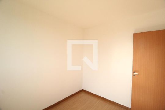 Quarto 1 de apartamento para alugar com 2 quartos, 45m² em Shopping Park, Uberlândia