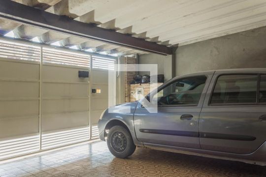 Garagem de casa à venda com 2 quartos, 120m² em Jardim das Acacias, São Bernardo do Campo