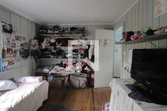 Quarto 1 Casa 1 de apartamento à venda com 4 quartos, 300m² em Scharlau, São Leopoldo