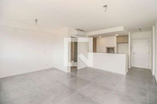 Studio de kitnet/studio à venda com 1 quarto, 43m² em Petrópolis, Porto Alegre
