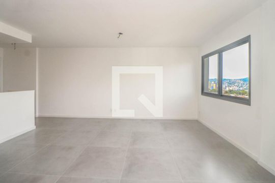 Studio de kitnet/studio à venda com 1 quarto, 43m² em Petrópolis, Porto Alegre