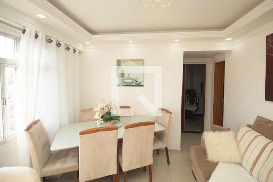 Sala de apartamento à venda com 2 quartos, 62m² em Vila Medeiros, São Paulo