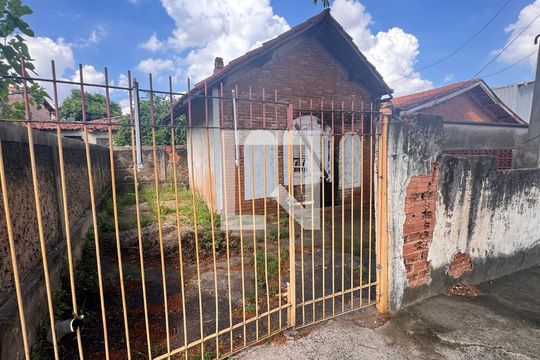 Fachada Casa 2 de casa à venda com 5 quartos, 270m² em Jardim Pacaembu, Campinas