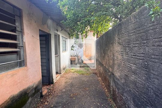 Corredor Casa 2 de casa à venda com 5 quartos, 270m² em Jardim Pacaembu, Campinas