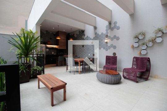 Área comum - Churrasqueira de kitnet/studio para alugar com 1 quarto, 25m² em Pinheiros, São Paulo
