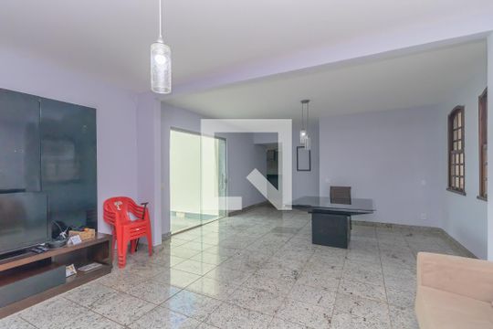 Sala de casa à venda com 4 quartos, 360m² em Jardim Atlântico, Belo Horizonte