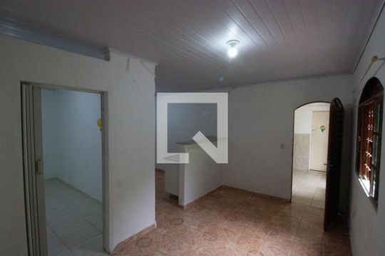 Sala de casa para alugar com 5 quartos, 198m² em Ceilândia Norte, Brasília