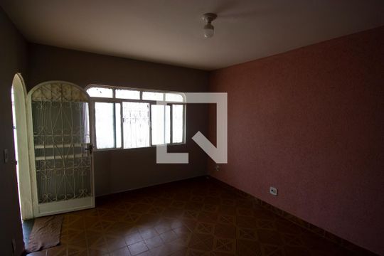 Sala de casa para alugar com 5 quartos, 198m² em Ceilândia Norte, Brasília