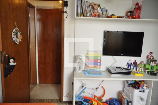 Quarto de apartamento para alugar com 2 quartos, 64m² em Engenho Novo, Rio de Janeiro