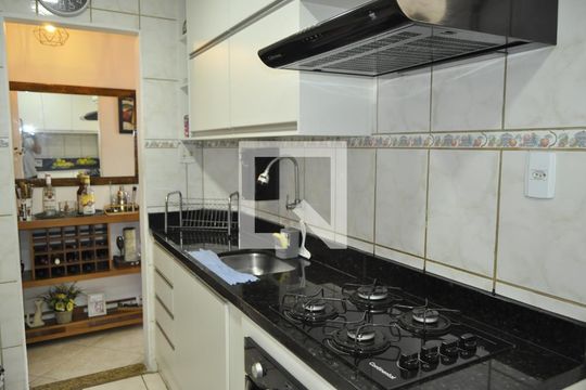 Cozinha de apartamento à venda com 2 quartos, 64m² em Engenho Novo, Rio de Janeiro