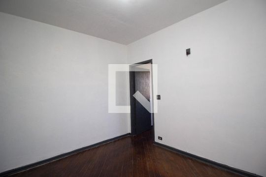 Sala de casa para alugar com 1 quarto, 40m² em Piqueri, São Paulo