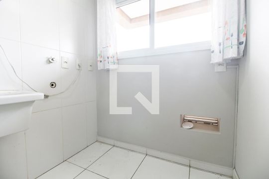 Área de Serviço de apartamento à venda com 2 quartos, 76m² em Jardim Tupanci, Barueri