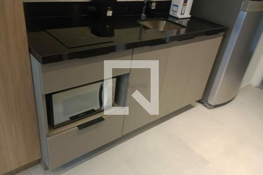 Kitnet/Studio à venda com 1 quarto, 25m² em Vila Regente Feijó, São Paulo