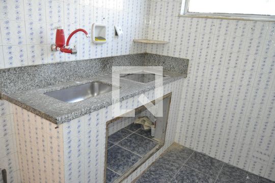 Cozinha de casa à venda com 4 quartos, 55m² em Piedade, Rio de Janeiro