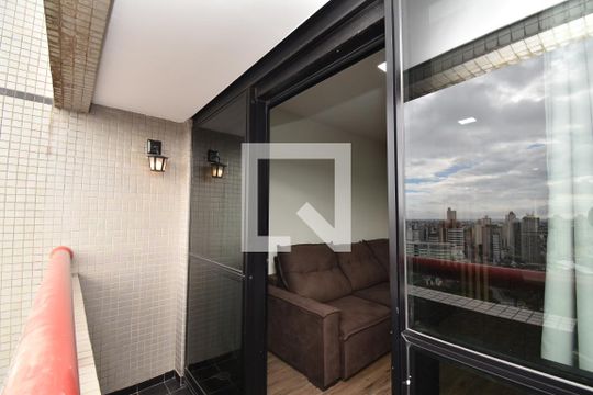 Sacada da Sala  de apartamento à venda com 1 quarto, 67m² em Centro, Curitiba