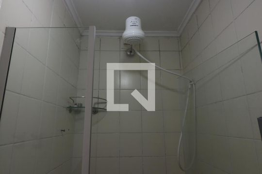 Banheiro de apartamento para alugar com 1 quarto, 52m² em Indianópolis, São Paulo