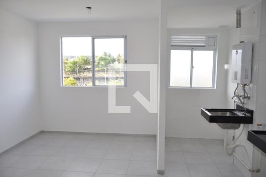 Sala/Cozinha de apartamento à venda com 2 quartos, 36m² em Del Castilho, Rio de Janeiro