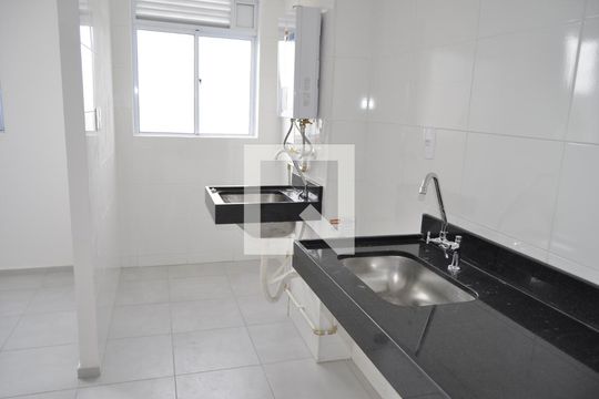 Sala/Cozinha de apartamento à venda com 2 quartos, 36m² em Del Castilho, Rio de Janeiro
