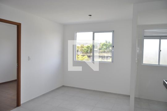 Apartamento à venda com 2 quartos, 36m² em Del Castilho, Rio de Janeiro