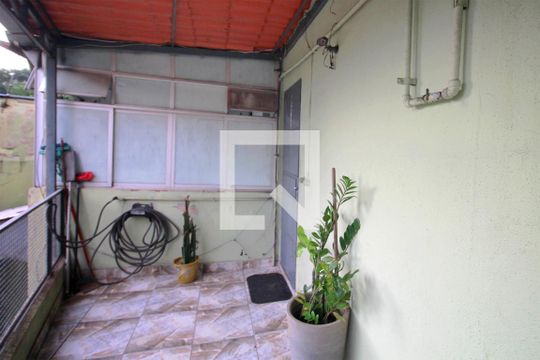 Varanda de casa à venda com 4 quartos, 160m² em Floresta, Belo Horizonte