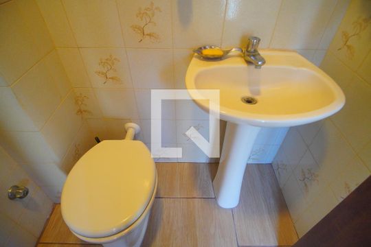 Lavabo 2 de apartamento para alugar com 3 quartos, 185m² em Centro, Novo Hamburgo