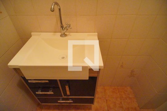 Lavabo de apartamento para alugar com 3 quartos, 185m² em Centro, Novo Hamburgo