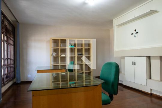 Sala de casa para alugar com 9 quartos, 580m² em Guabirotuba, Curitiba