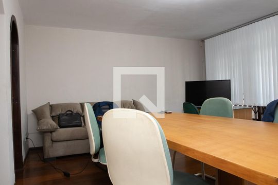 Sala 1 de casa para alugar com 9 quartos, 580m² em Guabirotuba, Curitiba