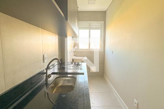 Cozinha de apartamento para alugar com 2 quartos, 70m² em Ingleses do Rio Vermelho, Florianópolis