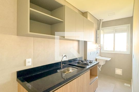 Cozinha de apartamento para alugar com 2 quartos, 70m² em Ingleses do Rio Vermelho, Florianópolis