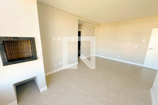 Sala de apartamento para alugar com 2 quartos, 70m² em Ingleses do Rio Vermelho, Florianópolis