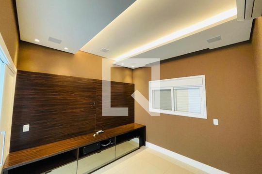 Foto 01 de casa de condomínio à venda com 5 quartos, 355m² em Swiss Park, Campinas