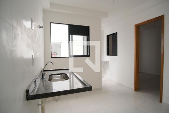 Cozinha de apartamento para alugar com 1 quarto, 29m² em Chácara Califórnia, São Paulo