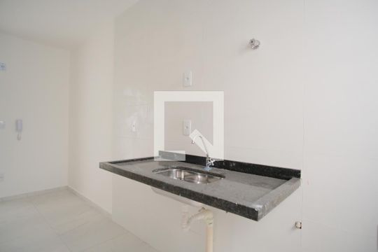Cozinha de apartamento para alugar com 1 quarto, 29m² em Chácara Califórnia, São Paulo