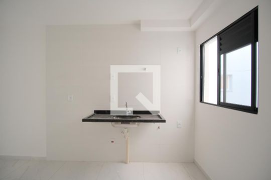 Cozinha de apartamento para alugar com 1 quarto, 29m² em Chácara Califórnia, São Paulo