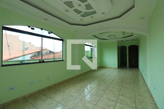 Sala de casa para alugar com 2 quartos, 140m² em Jardim Milena, Santo André