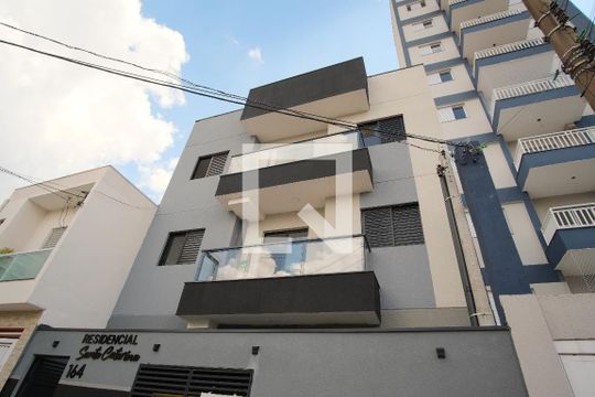 Fachada de apartamento para alugar com 2 quartos, 33m² em Chácara Califórnia, São Paulo