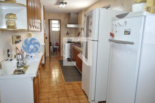 Cozinha de apartamento à venda com 4 quartos, 420m² em Cachambi, Rio de Janeiro