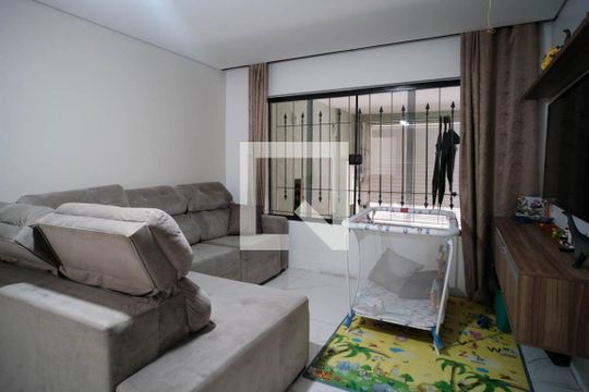 Sala de casa à venda com 3 quartos, 140m² em Ponte Rasa, São Paulo