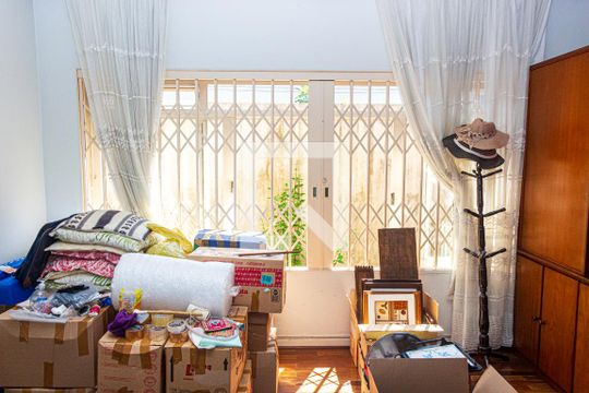 Sala de casa à venda com 4 quartos, 280m² em Jardim Campo Grande, São Paulo