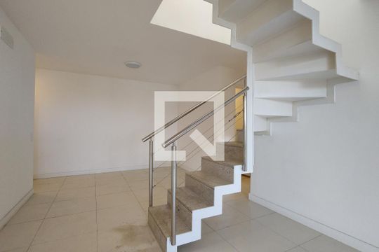 Sala de apartamento para alugar com 4 quartos, 280m² em Barra da Tijuca, Rio de Janeiro