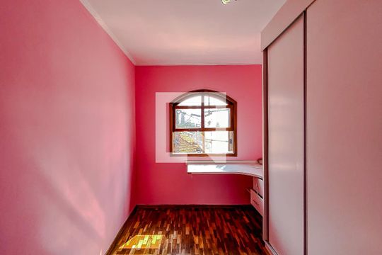 Quarto 1 de casa à venda com 4 quartos, 200m² em Vila Invernada, São Paulo